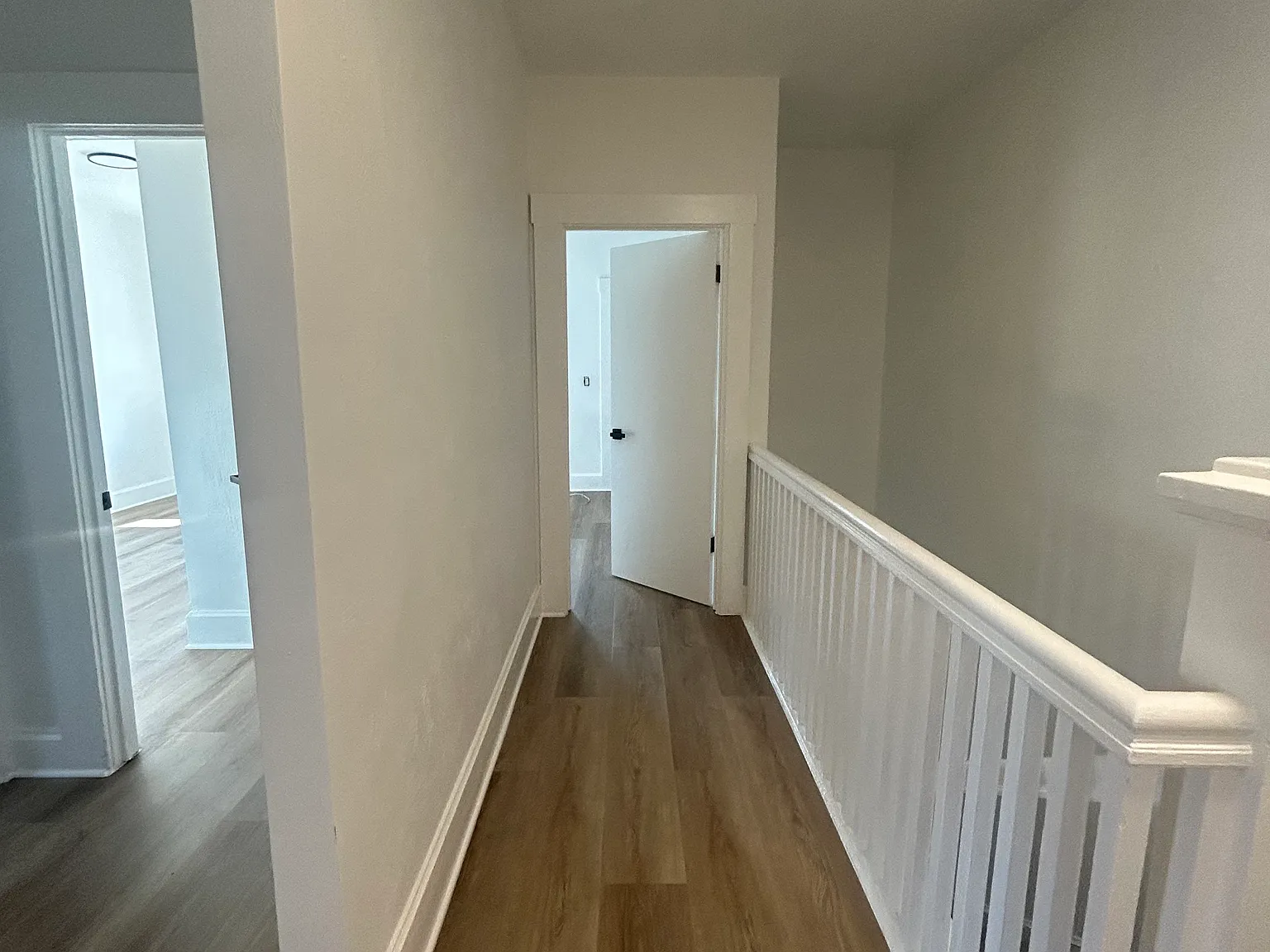 3 bed, 1000 sqft, $2,550 — Photo 3