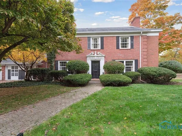 2521 Meadowwood Dr, Toledo, OH 43606