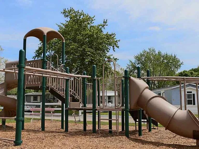 Cedar Terrace — Photo 3