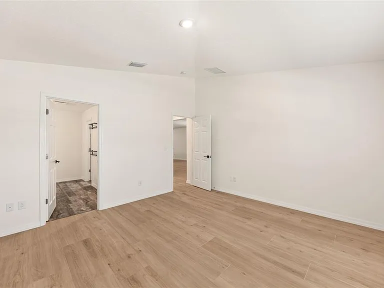 12401 Streambed Dr — Photo 14