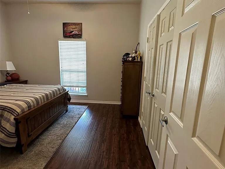 1208 Lazy Ln — Photo 22