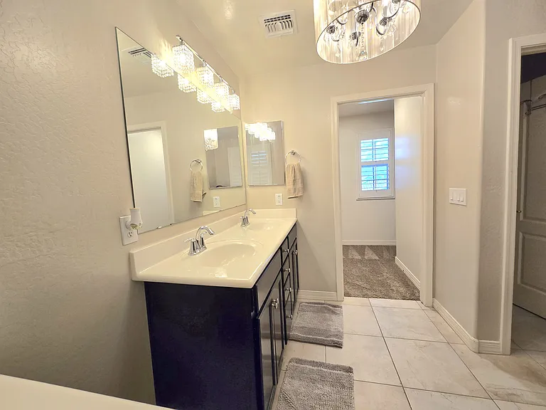 9009 W Nicolet Ave — Photo 14
