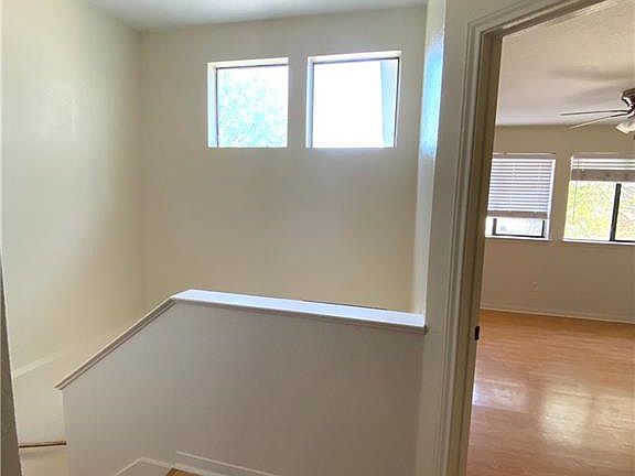 4th image of 306 Deloris Dr