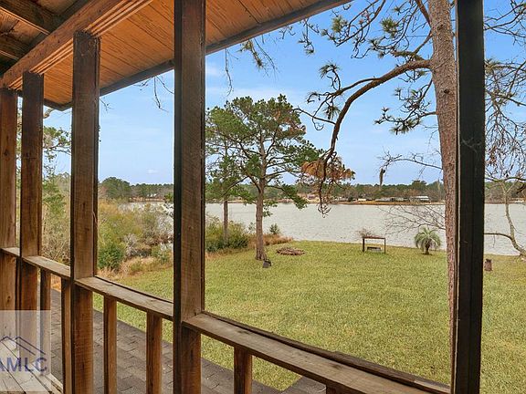 5th image of 531 Gene Bland Rd