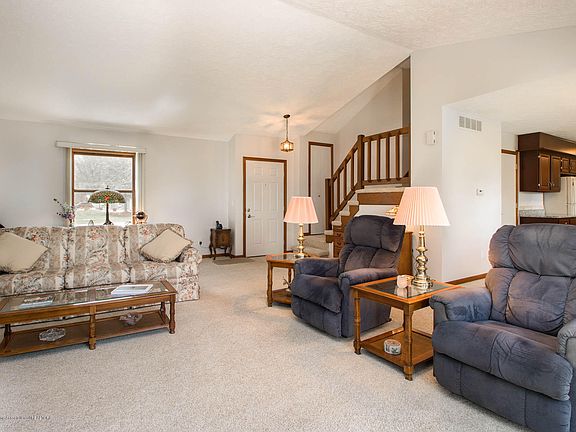 5th image of 5630 Bearcreek Dr