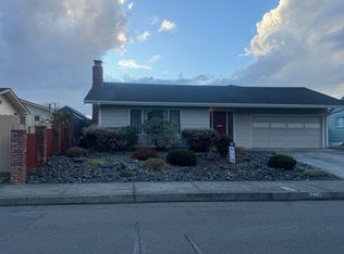 2728 O St, Eureka, CA 95501