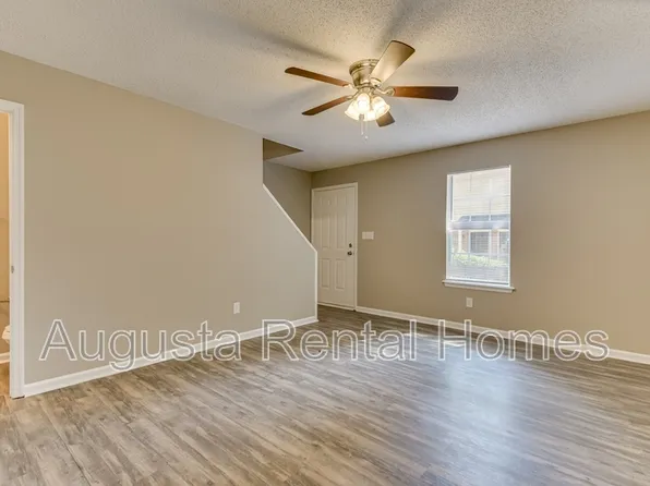138 Chalet North Ct #138, North Augusta, SC 29841