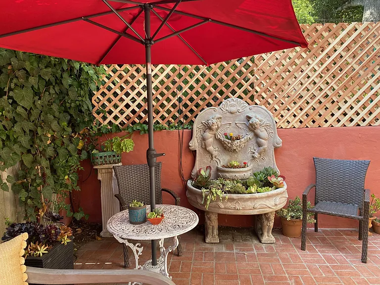 1328 W Valerio St — Photo 44