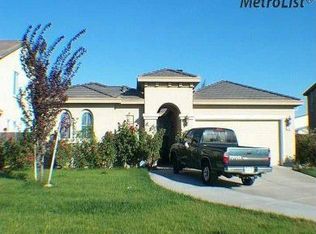 8701 Grasshopper Ct, Elk Grove, CA 95624