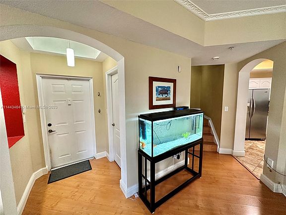 3rd image of 8866 W Flagler St APT 206