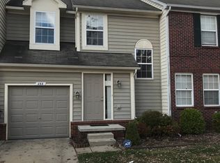 233 Tucker St, Pontiac, MI 48341