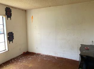 505 Hodge St, Bowie, TX 76230