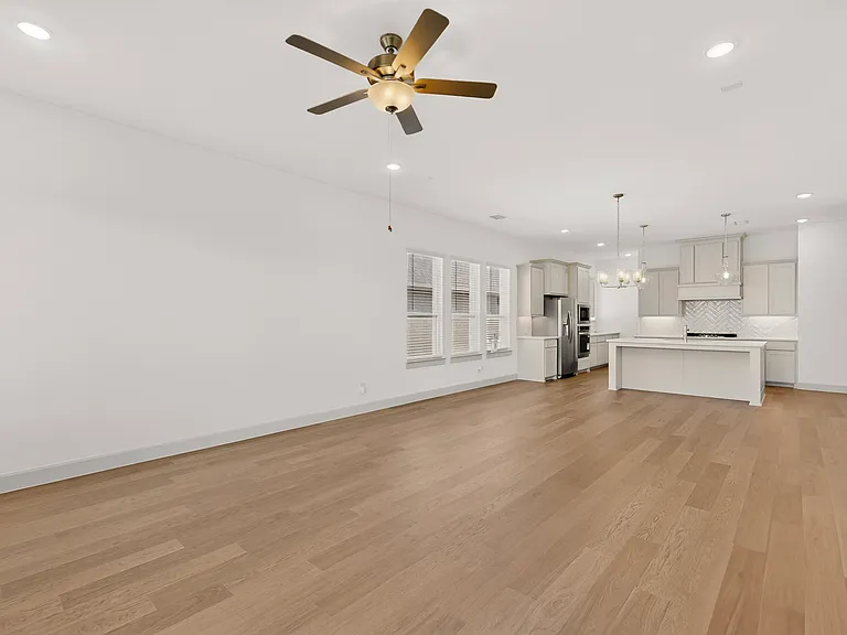 4013 Chastetree Ln — Photo 1