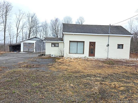 2nd image of 89 Lebel Rd