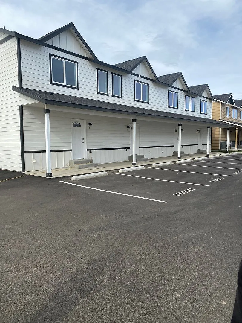 2805 Marina Drive — Photo 1
