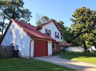 1073 Tall Oak Dr, Virginia Beach, VA 23462