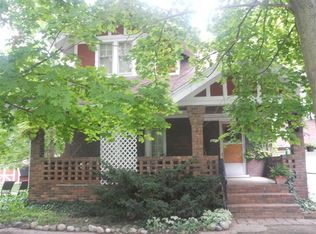 976 W Stoker Dr, Saginaw, MI 48604