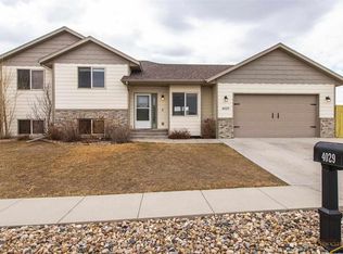 4029 Sand Cherry Ln, Rapid City, SD 57703