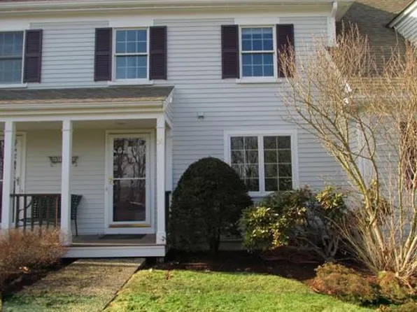 36 Partridge Ln, Lynnfield, MA 01940