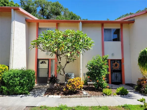 1635 58th Ter S APT 4, Saint Petersburg, FL 33712