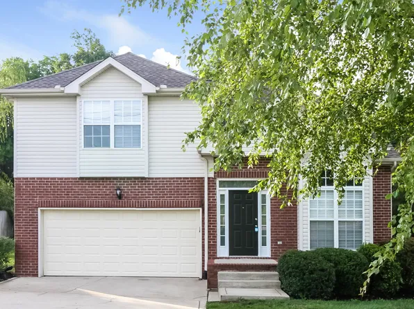 131 E Braxton Ln, Hendersonville, TN 37075