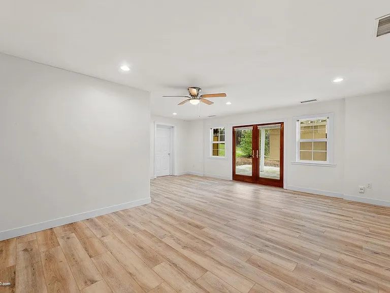 1654 Candlelight Ave — Photo 22