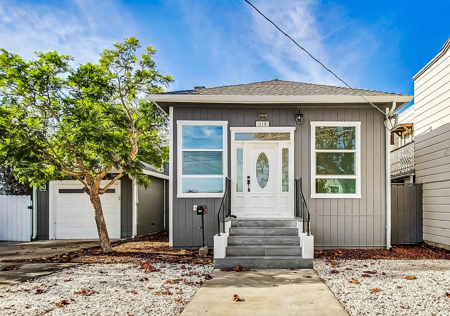 Modern Tranquility: Your Bright Oasis Awaits in this Refreshed 2BR/1BA Gem with New Amenities! — Photo 1