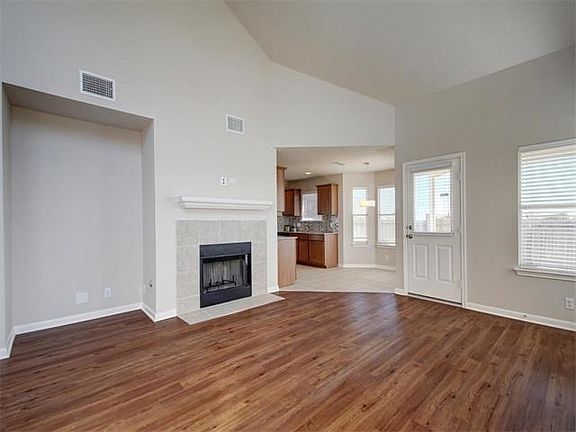 4th image of 12414 Stoneridge Gap Ln