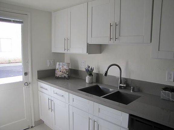 3rd image of 340 W Meda Ave