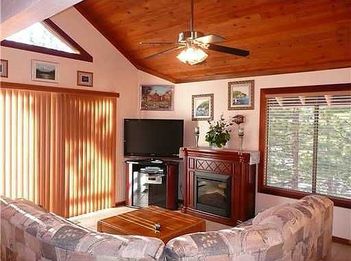 3rd image of 1110 Lucerne Way #1110