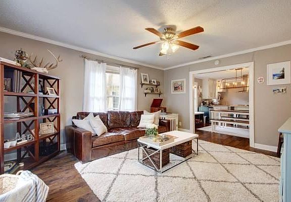 2nd image of 4405 Shoalwood Ave #A