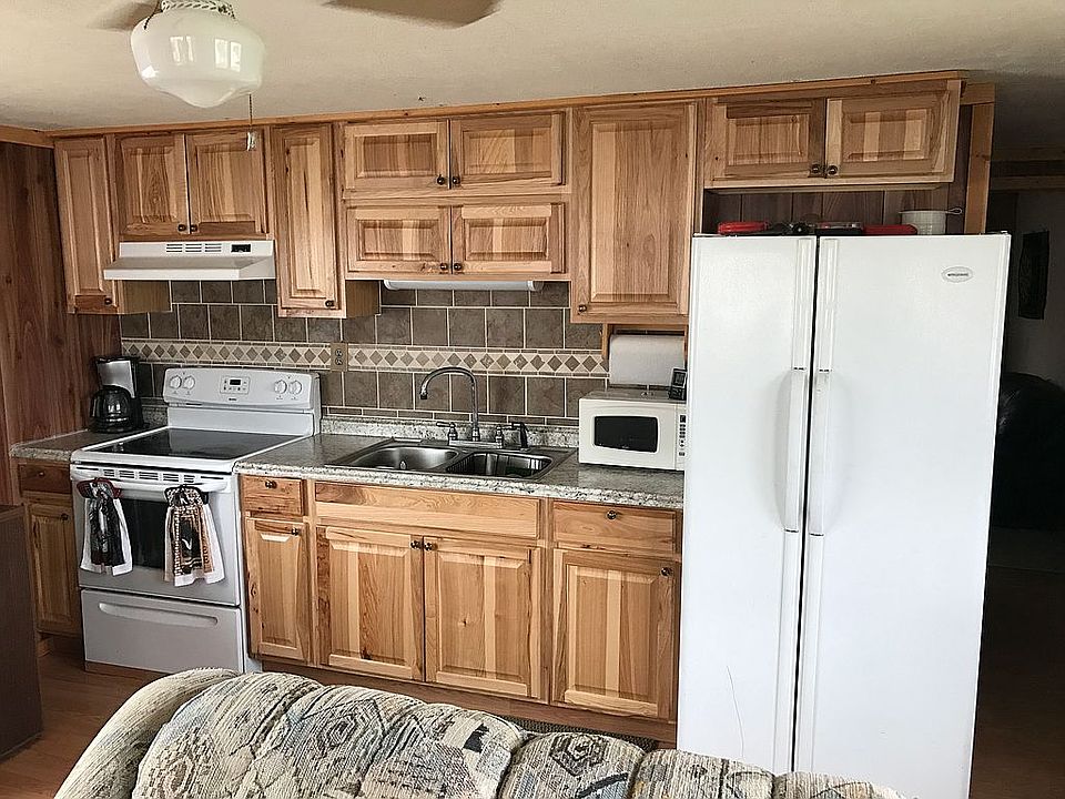 35 Avenue B Lodge Grass, MT, 59050 Apartments for Rent Zillow