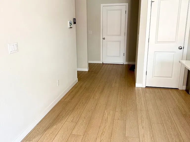 8409 52nd St NE — Photo 5