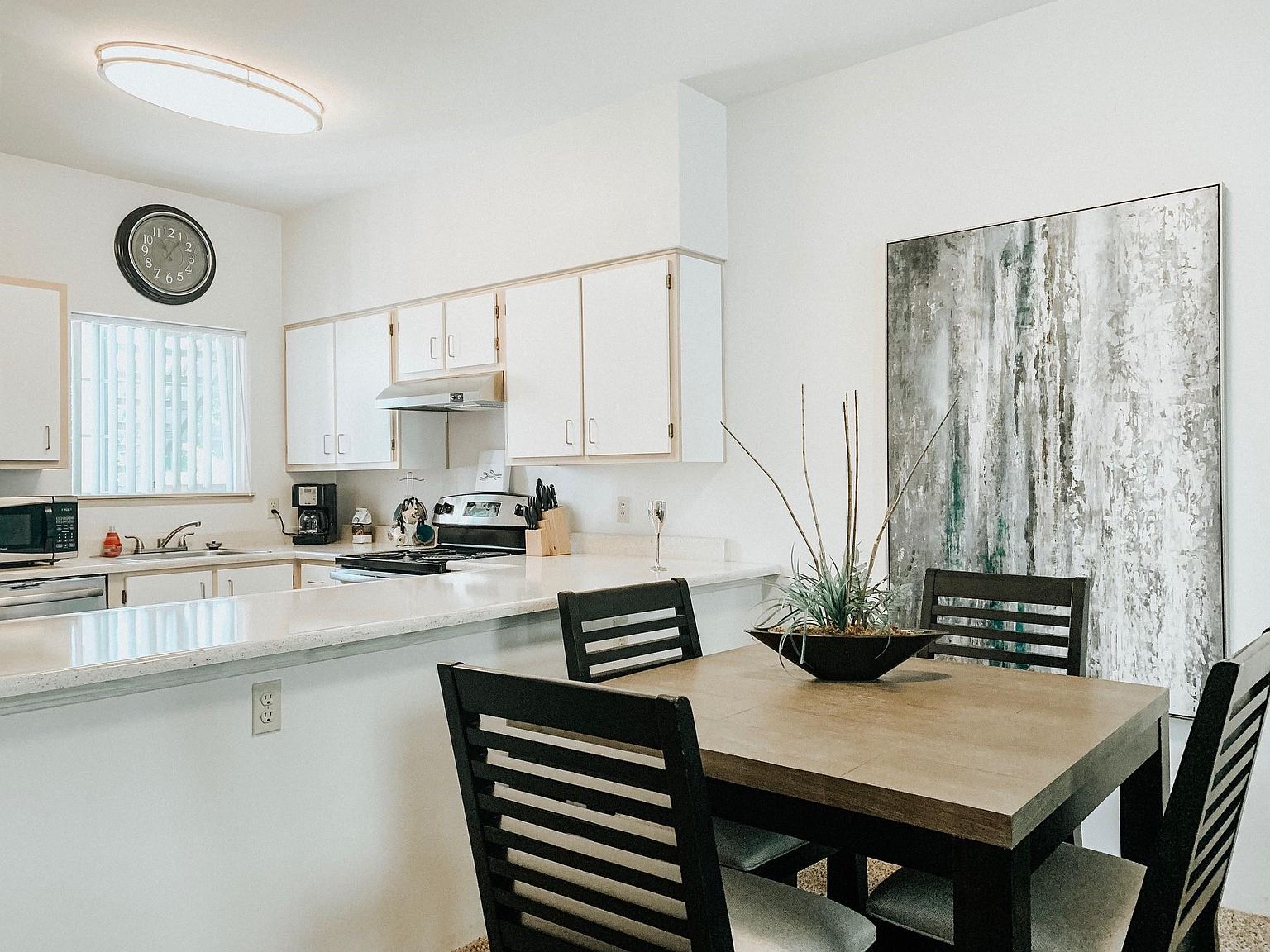 Chase Village Apartment Rentals Eugene