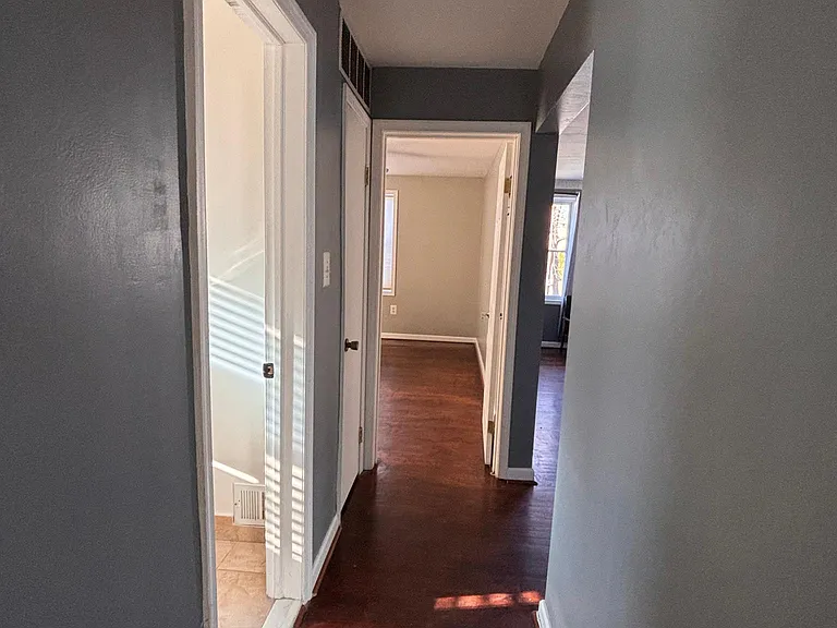 Rosemary Ln — Photo 15