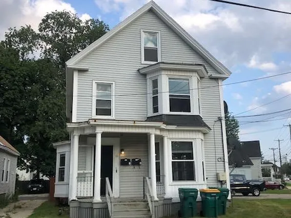 34 Academy St APT 2, Rochester, NH 03867