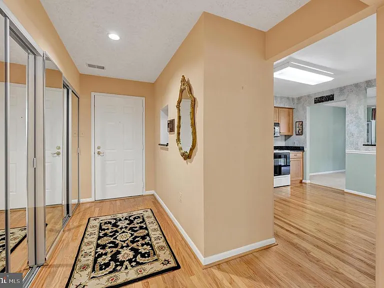 2217 Woodbox Ln #A-2217A — Photo 4