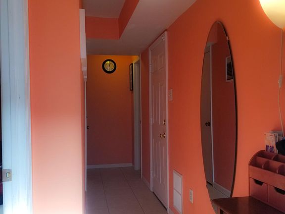 3rd image of 109 Emily Ln