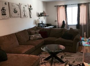 1568 208th St, Flushing, NY 11360