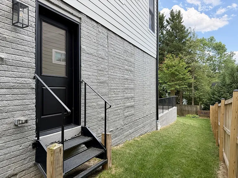 5514 McKinley St — Photo 48