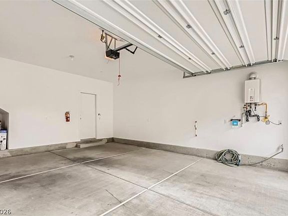 4th image of 5730 Sky Pointe Dr #189
