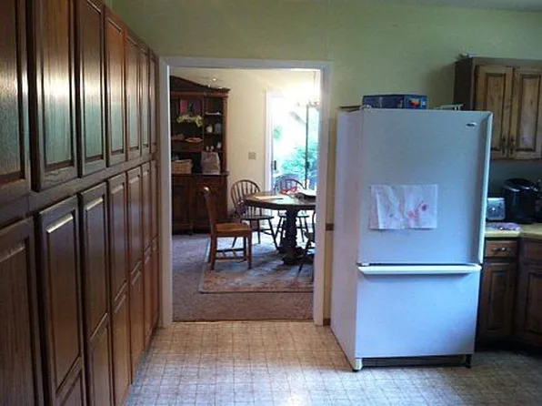 251 Fern Ln, Crescent City, CA 95531