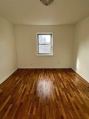 5th image of 135-24 Hoover Ave APT 6