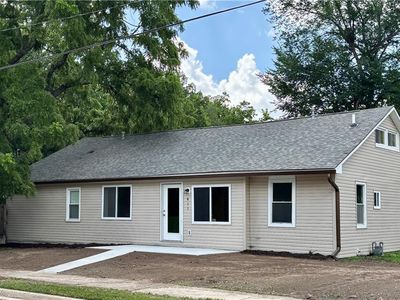 611 W Poplar St, Olathe, KS, 66061