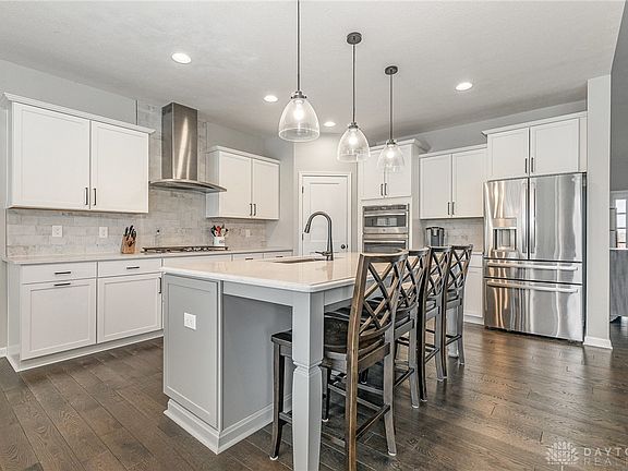 5th image of 8039 Taffy Dr