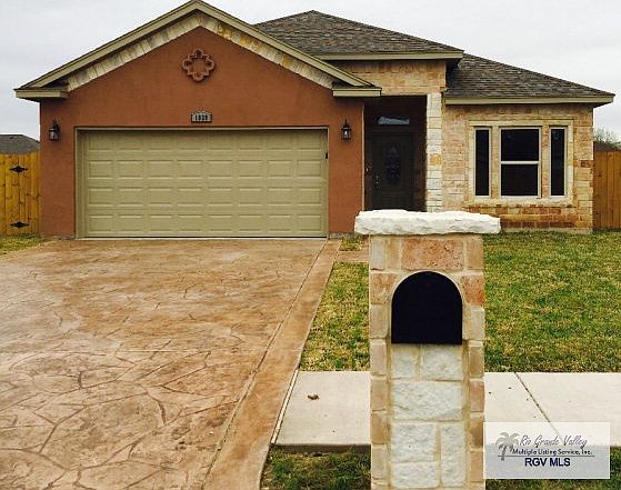 1st image of 1039 Arroyo Cir