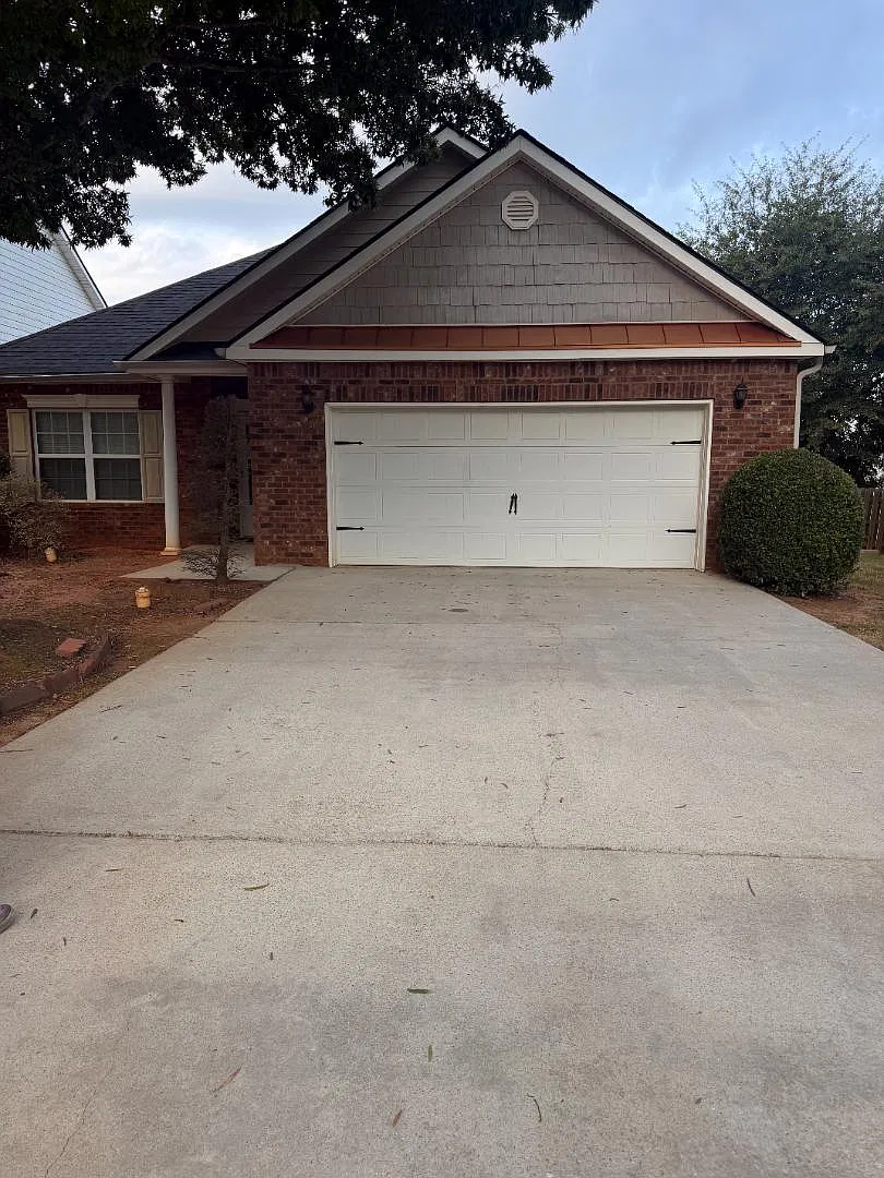 221 Polo Lane — Photo 1