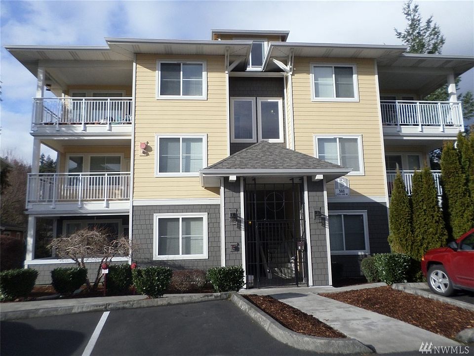 1st image of 560 225th Ln NE APT B102
