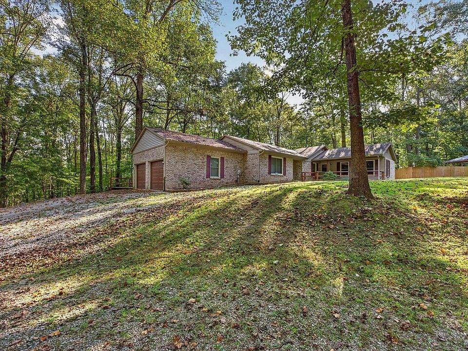 1st image of 206 Woodcliff Way