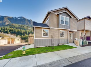 1156 SE Chinookan Dr, Cascade Locks, OR 97014